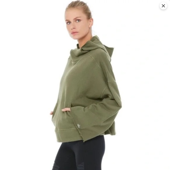 ALO Yoga Oversized Low Key Hoodie with Bell Sleeves in Army Green (Size XS) - Picture 2 of 9